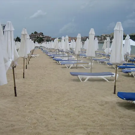 Lazur By The Sea