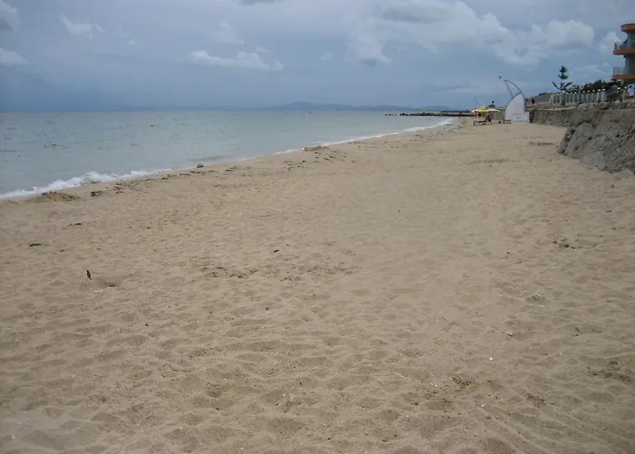 Lazur By The Sea Апартаменты