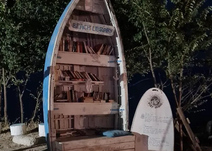 Апартаменты Lazur By The Sea